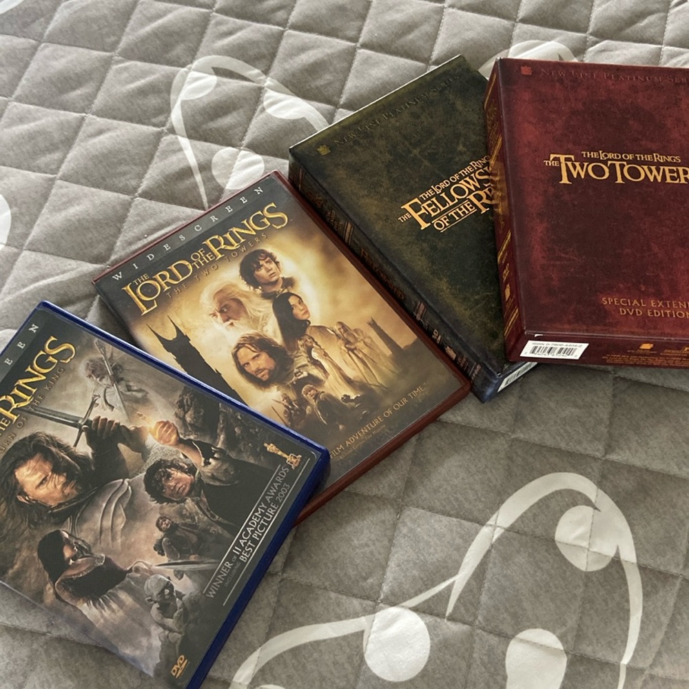 DVD Lord of the Rings 2 special editions and 2 widescreens